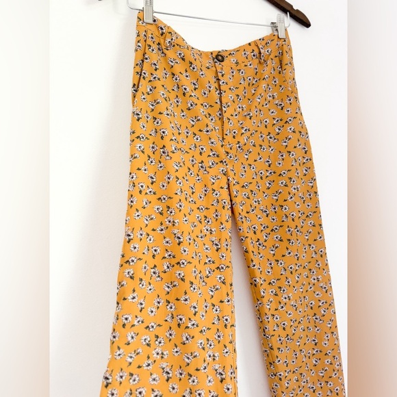 Urban Outfitters Pants - Urban Outfitters Floral Pants
